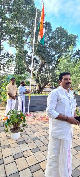 പ്രമാണം:44029 2625.jpg