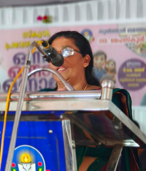 പ്രമാണം:Deputy chair.jpg