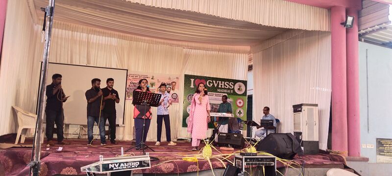 പ്രമാണം:12027 june2 pravesanam3.jpg