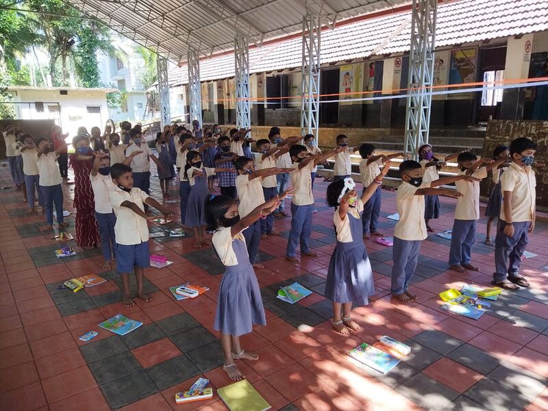 പ്രമാണം:12212 002.jpg