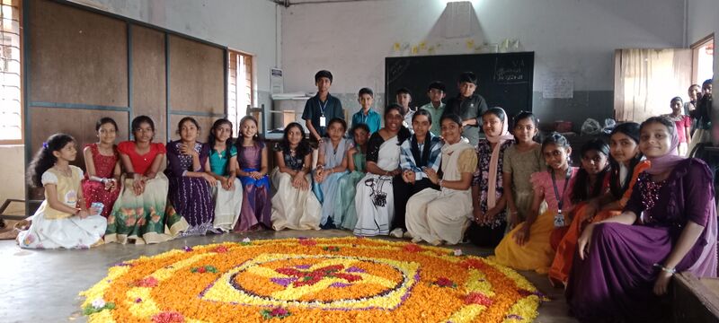 പ്രമാണം:15253 MEGA POOKALAM.jpg