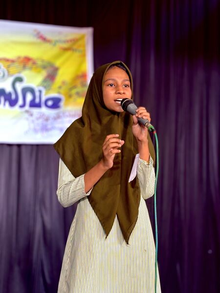 പ്രമാണം:18364 Kalolsavam 2025 (11).jpg