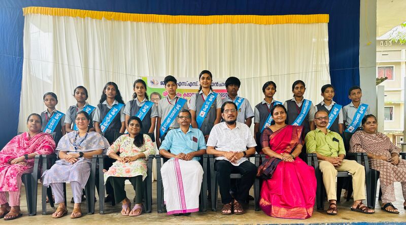 പ്രമാണം:2025 vidhyarangam 2.jpeg