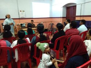 22049 lk parents1.jpg