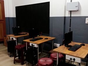 23037 HI-TECH UP LAB.jpg