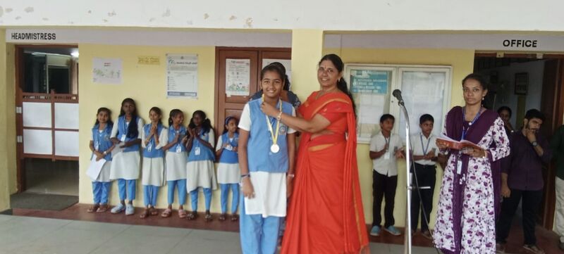 പ്രമാണം:44018 vv 5.jpg