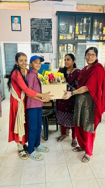 പ്രമാണം:Assembly 21068 4.jpg