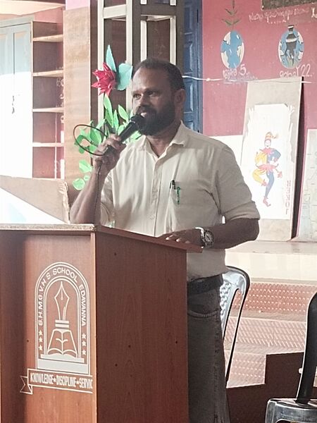 പ്രമാണം:BS 4 MLP 18069.jpg