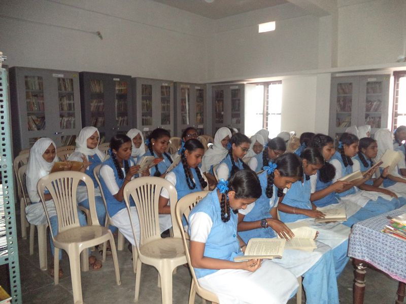 പ്രമാണം:14002 li..JPG