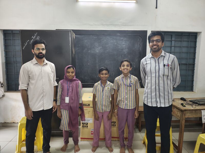 പ്രമാണം:18031 science quiz.jpg