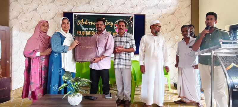 പ്രമാണം:1c502b46-ac06-4ded-8153-ce64f172aaa7.jpg