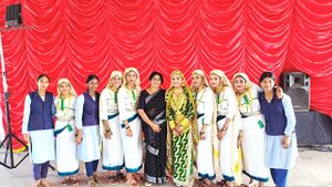 21060 khskalothsav4.jpg