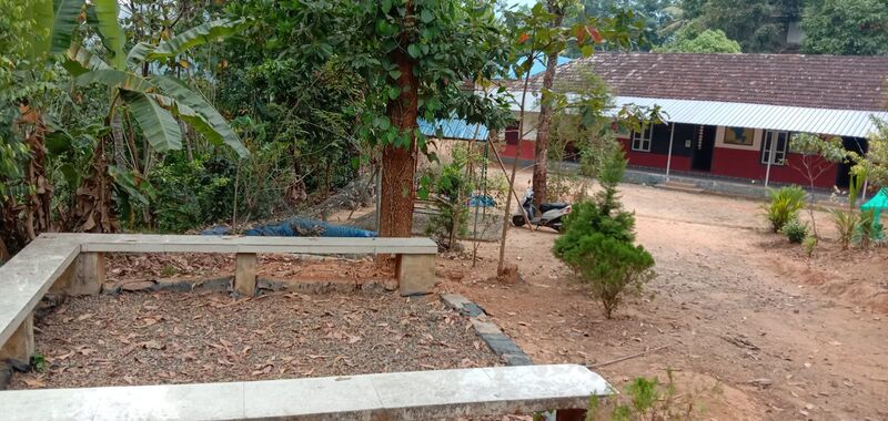 പ്രമാണം:29411 25bench.jpg