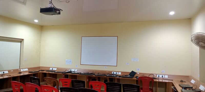 പ്രമാണം:43002-Hightech Lab11.jpg