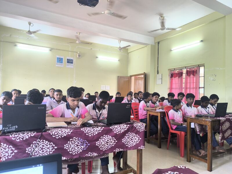 പ്രമാണം:44029 2329.jpg