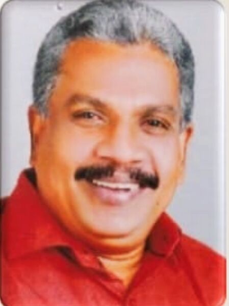 പ്രമാണം:44035 PTApresident.jpg