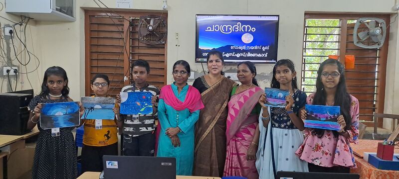 പ്രമാണം:44055-lunar day2023-7.jpg