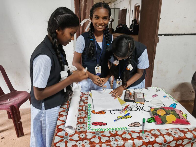 പ്രമാണം:45027 shasthra mela6.jpg