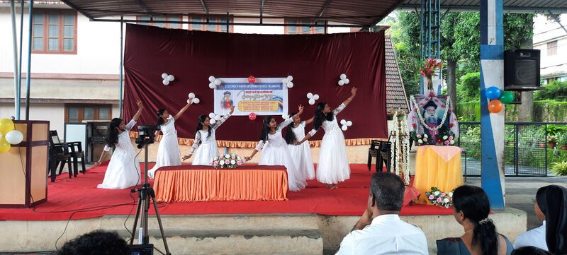 പ്രമാണം:47026-STGHSSV-FOUNDERDAY1.jpg