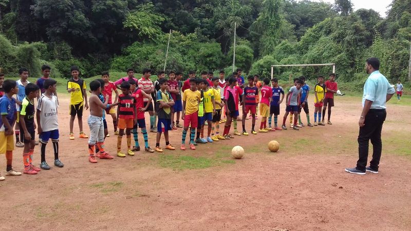 പ്രമാണം:FOOTBALL TRAINING.jpeg