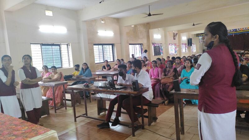 പ്രമാണം:11005-KGD-LKCS22-2 - KITE, Kasaragod(1).jpg