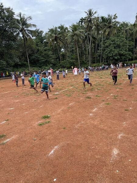 പ്രമാണം:19856-Sports 25 4.jpg