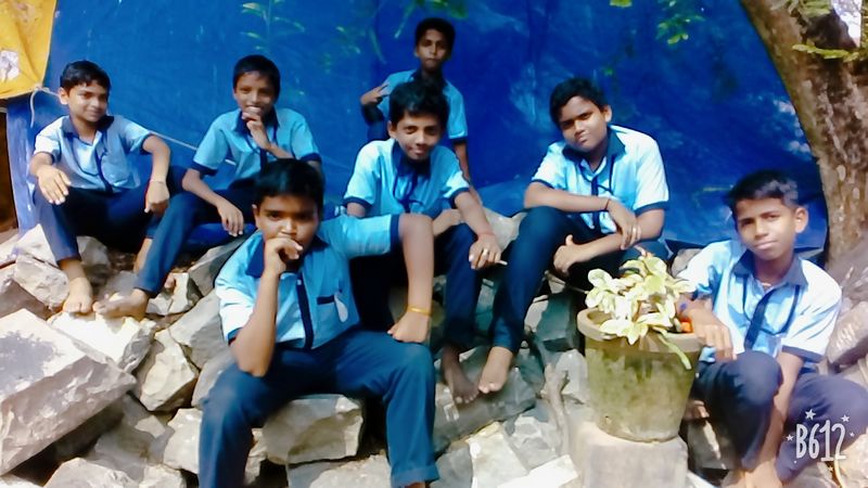 പ്രമാണം:26056 HE1.jpg