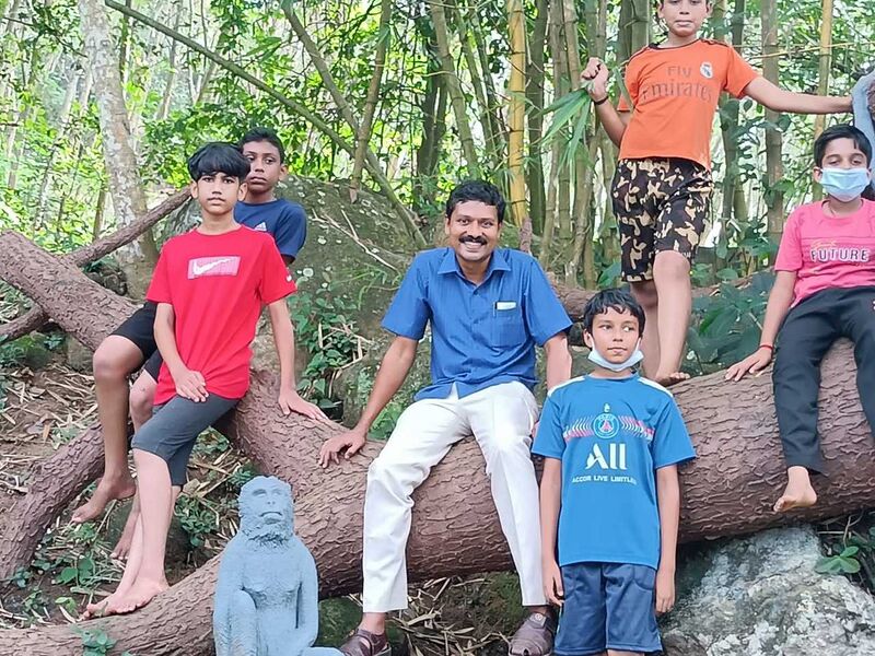 പ്രമാണം:42024 tour3.resized.jpg