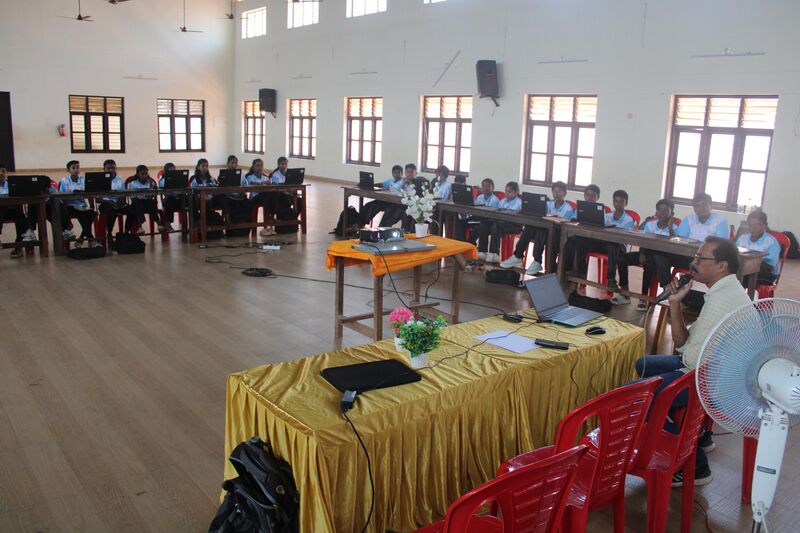 പ്രമാണം:44003 LK PRE CAMP 24.jpg