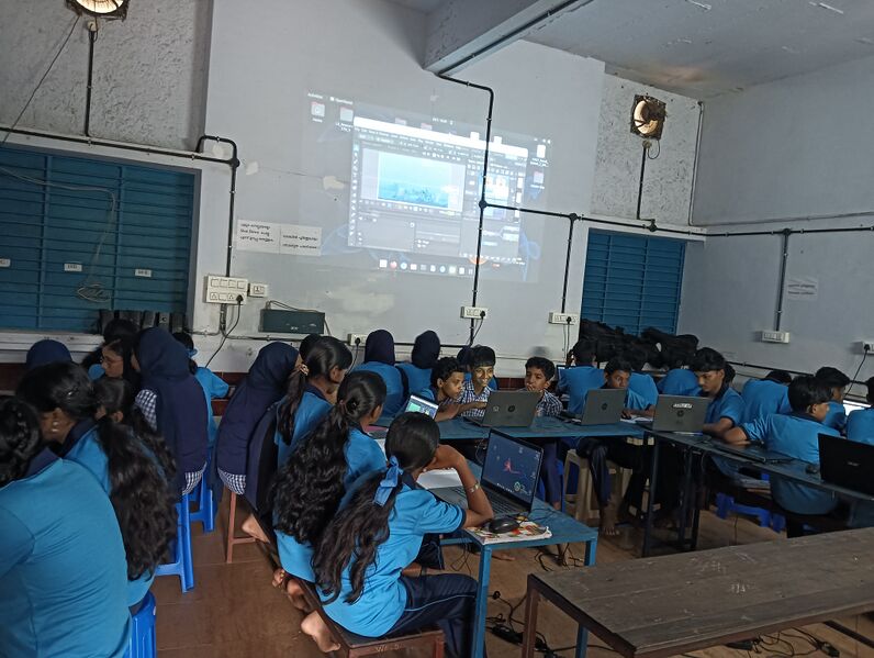 പ്രമാണം:47037-LK Routine Class.jpg