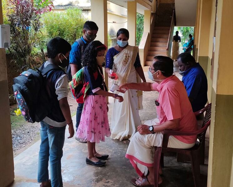 പ്രമാണം:BS21 KNR 13043 2.jpg