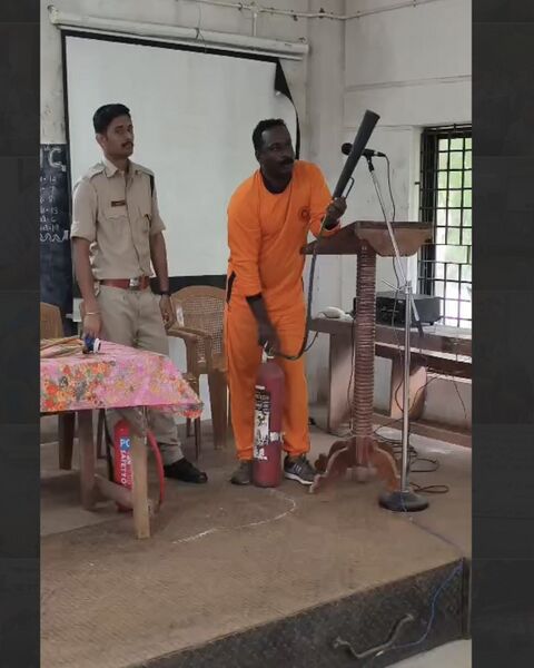 പ്രമാണം:11022-kgd-mock drill.jpg