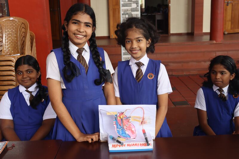 പ്രമാണം:13006 fair8.JPG