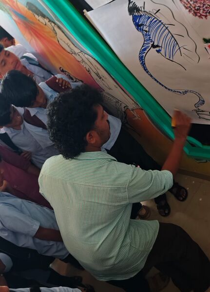 പ്രമാണം:14051 chithrachumar.jpg