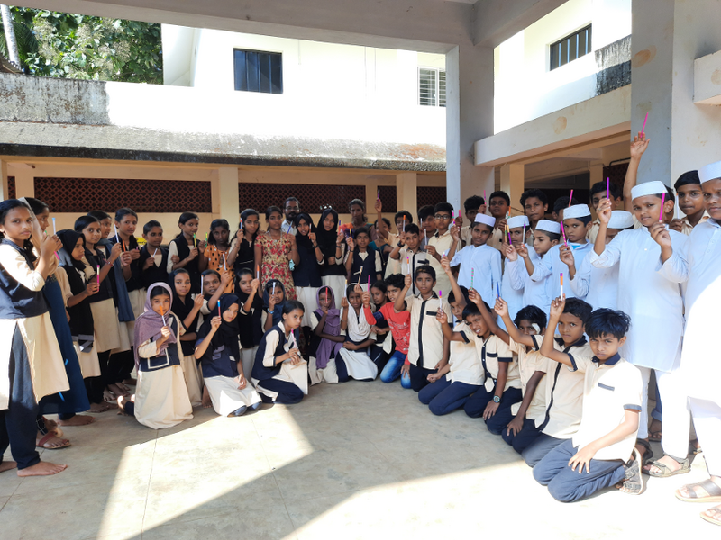 പ്രമാണം:16265-work exp4.png