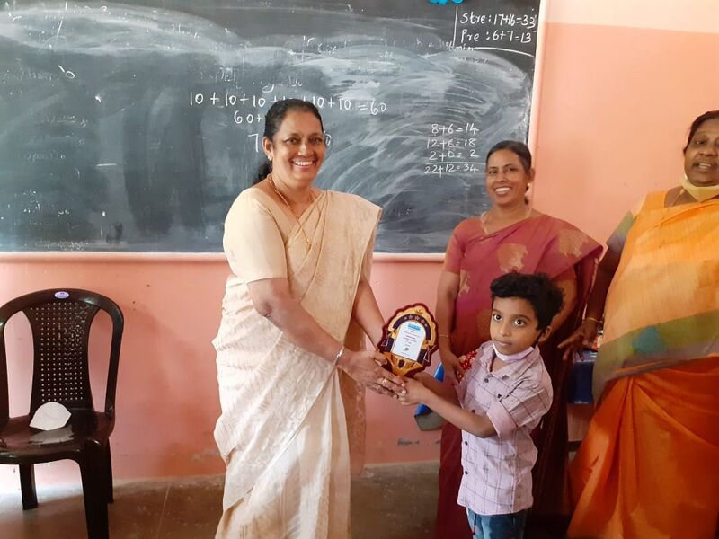 പ്രമാണം:22071 colouring competition.jpg