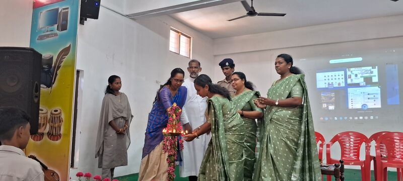 പ്രമാണം:23029PVSM3.jpg