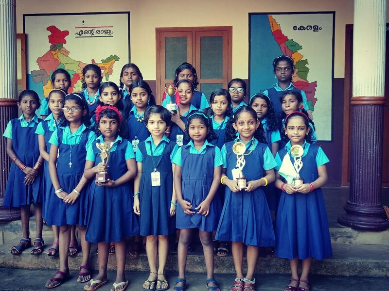 പ്രമാണം:37342 kalolsavam 4.jpg