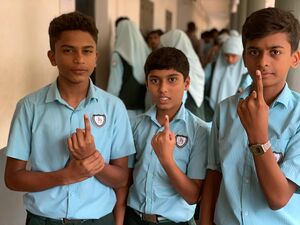 47068 election3.jpeg