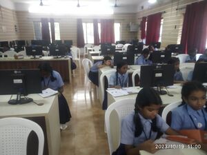 ഹൈടെക് ലാബ്.jpeg