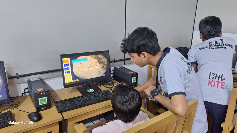 പ്രമാണം:11007 LP11.jpeg