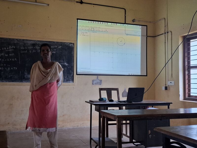 പ്രമാണം:11072 hitech.jpg