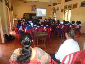 13006-19-little kites1.JPG