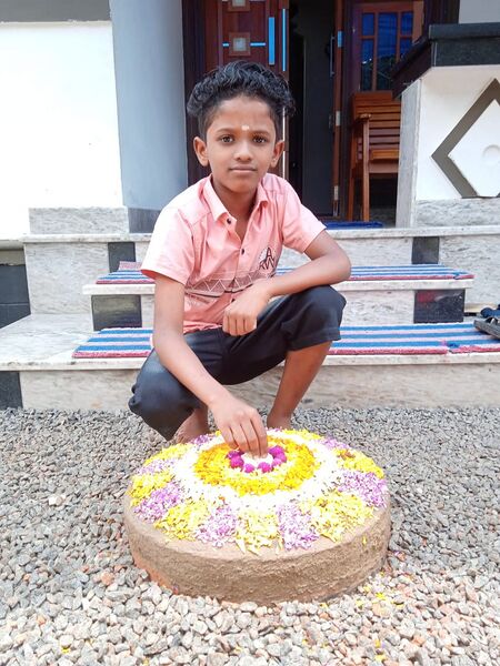 പ്രമാണം:18402 onam 2021-22 30.jpg