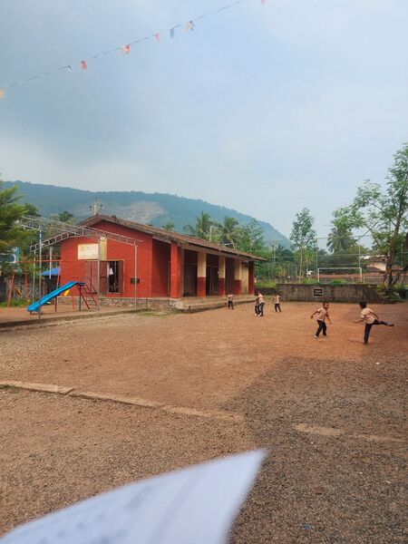 പ്രമാണം:19814 play area1.jpg