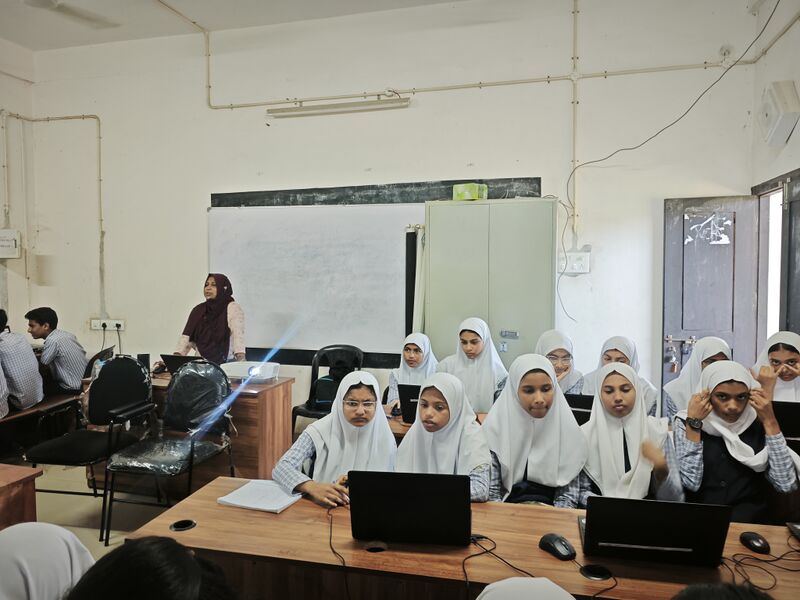 പ്രമാണം:19868-LK school camp phase 2-33.jpg