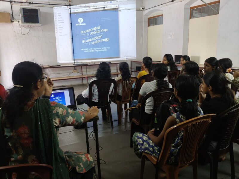 പ്രമാണം:26053-school camp.jpg