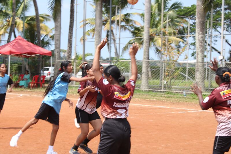 പ്രമാണം:26067 Handball 9.resized.JPG