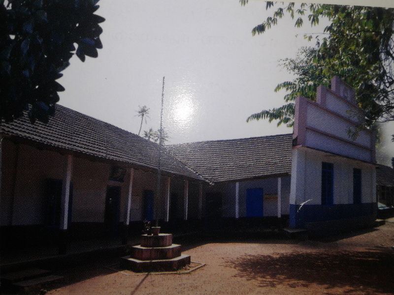 പ്രമാണം:32447 stmarysups koothrappally.jpg