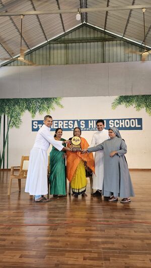 34035 hi tech 4 .jpg